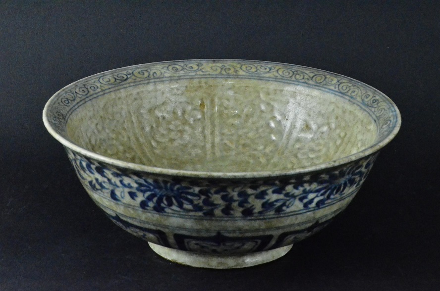 A Rare Flower Bowl, Yuan Dynasty